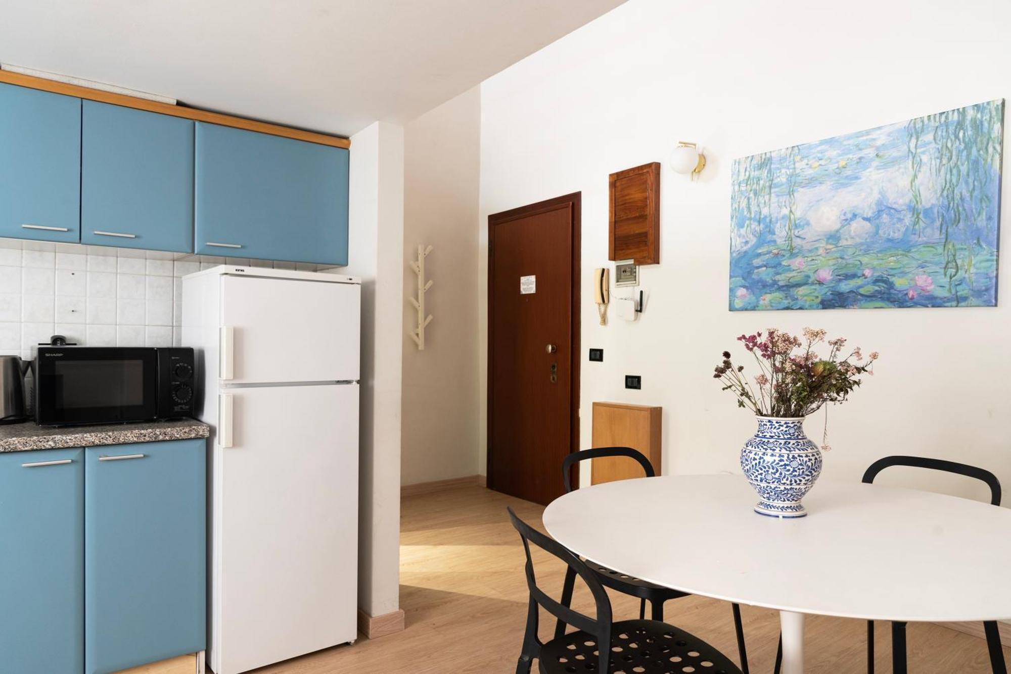 Youhosty - Confalonieri 21 Apartment *